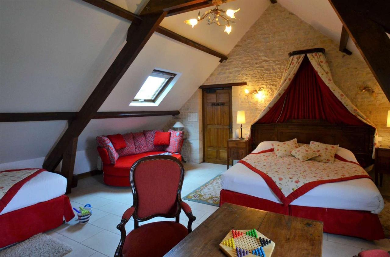 Hotel Le Manoir De Mathan Crepon A La Campagne 5 Mn D'Arromanches Et 10 Mn De Bayeux Exterior foto