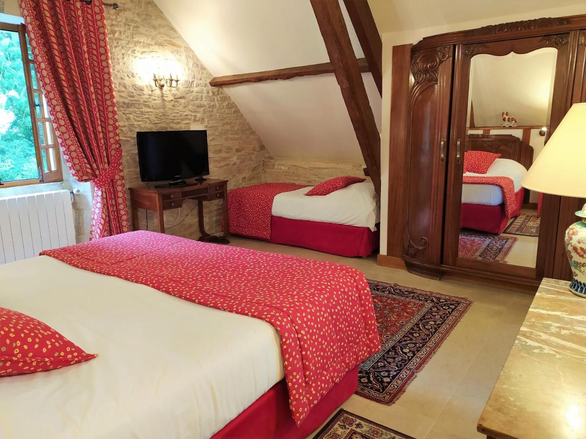 Hotel Le Manoir De Mathan Crepon A La Campagne 5 Mn D'Arromanches Et 10 Mn De Bayeux Exterior foto